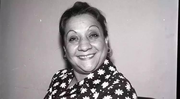 <p>Bir haftada&nbsp;<strong>64 bin 295</strong>&nbsp;seyirciye ulaşarak b&uuml;y&uuml;k bir izleyici kitlesi kazanan film, Yeşil&ccedil;am'ın unutulmaz isimlerinden biri olan&nbsp;<strong>Adile Naşit'in</strong>&nbsp;hayatını ekrana taşıyor.</p>
