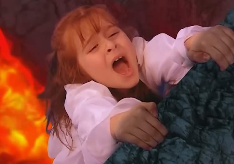 <p>Ayrıca, Keskinci, Akın'ın kendisini bir sahnede&nbsp;<strong>y&uuml;ksekten aşağı attığını</strong>&nbsp;ve sonrasında birka&ccedil; b&ouml;l&uuml;m diziden uzaklaştırıldığını da belirtti.</p>
