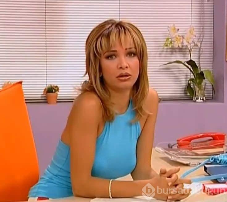 <p>Bir&ccedil;ok kişi, Akın'ın duygusal &ccedil;ıkışını samimi bulmazken, sosyal medyada tepkiler giderek b&uuml;y&uuml;d&uuml;.</p>
