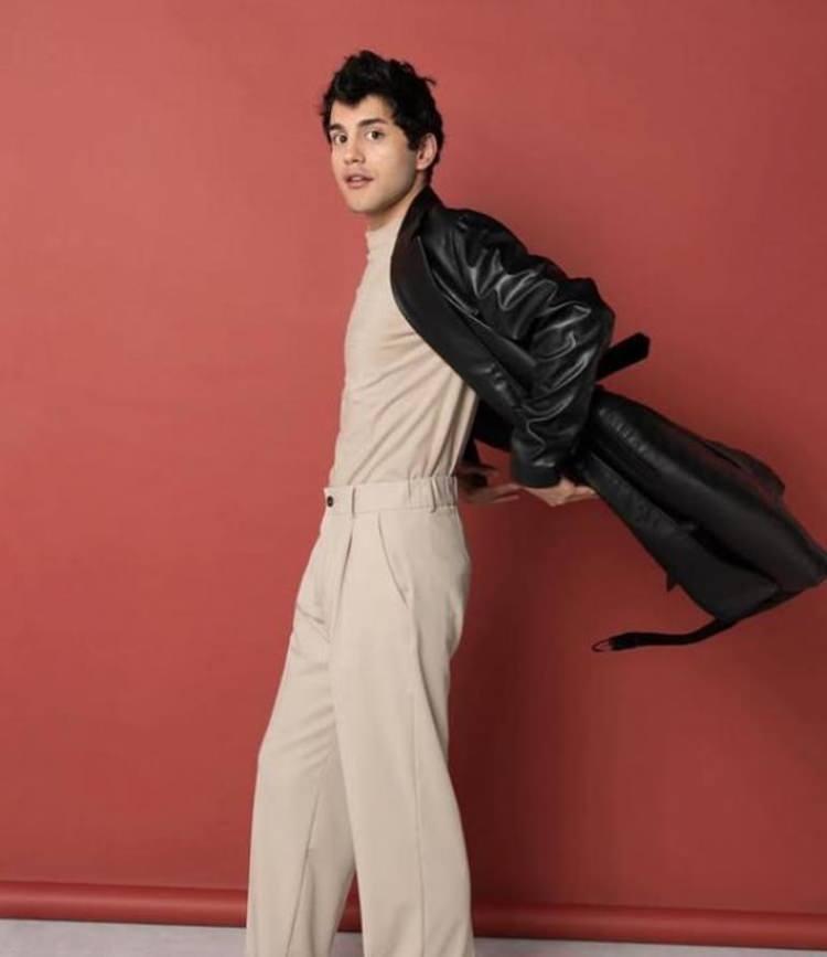 <p><span style="color:#FF0000"><strong>"İNANIYORUM İYİLEŞİYORSUN"</strong></span></p>

<p><strong>"Bug&uuml;n, 4 ay bitti. Canımın i&ccedil;i hen&uuml;z uyanmadın ama bir&ccedil;ok kişinin uyanmasına vesile oldun." diyen &uuml;nl&uuml; oyuncunun ablası, şu ifadeleri kullandı:</strong></p>

<p><strong>"Seni &ccedil;ok sevdiğimi y&uuml;z&uuml;ne s&ouml;yleyip, sıkı sıkı sarılmak istiyorum.</strong></p>
