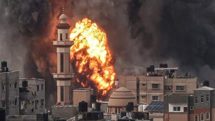 <p><span style="color:#B22222"><strong>BU SIRALAR ASLA GİDİLMEMESİ GEREKEN ÜLKELER ARASINDALAR!</strong></span></p>

<p> </p>

<p>CEO World Magazine sitesinin yayınladığı listede, yoğun silahlı çatışmaların sürdüğü bölgeler ilk sırayı alırken, organize suç şebekelerinin kontrol alanı haline gelen noktalar da dikkat çekiyor.</p>

<p> </p>

<p><strong><span style="color:#B22222">Bu alanlarda günlük hayat, hem siviller hem de güvenlik güçleri için büyük bir belirsizlik içinde ilerliyor.</span> Sürekli değişen güç dengeleri, sokakların güvenlik seviyesini anlık olarak bile etkileyebiliyor.</strong></p>
