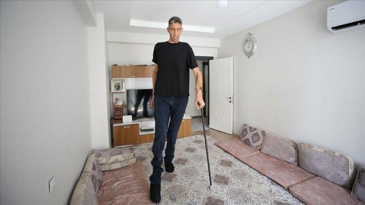 <p><span style="color:#B22222"><strong>En uzun boylu iller</strong></span></p>
