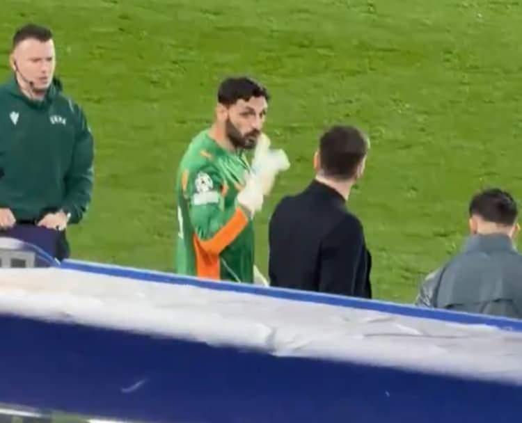 <p><strong>G&Uuml;NAY G&Uuml;VEN&Ccedil;'LE ALAY ETTİLER</strong></p>
