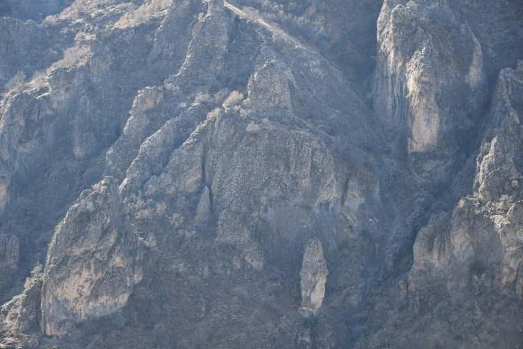 <p>Buralar turizme a&ccedil;ılırsa b&ouml;lge i&ccedil;in &ccedil;ok g&uuml;zel olur" dedi.</p>
