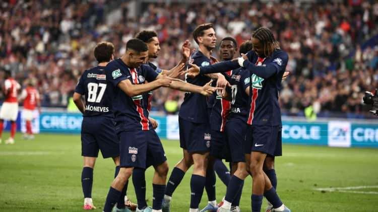 <p><strong>3- PSG | 13 Puan | 11 Averaj</strong></p>
