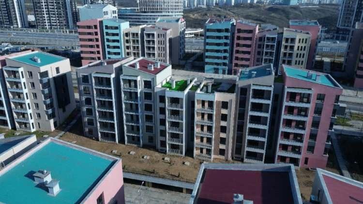 <p><span style="color:#B22222"><strong>Yenişehir için belirlenen mahalle sayısının 15 olduğu belirtiliyor. </strong></span></p>
