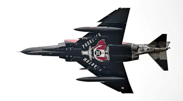 <p>Eskişehir'deki 1. Ana Jet Üssü'ndeki 111.Filoya ait uçaklar tatbikatın gözdesi oldu.<br />
 </p>

<p>F-4E Phantom uçağı 2 Eylül 1974 tarihinde ilk uçuşunu Eskişehir'de yaptı.</p>
