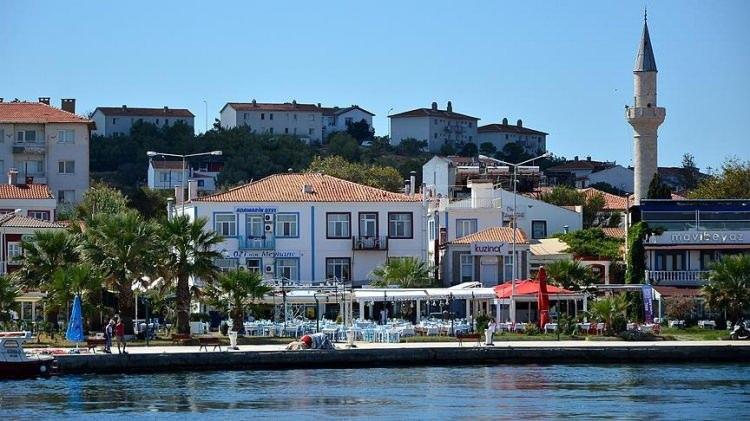 <p>Bozcaada &ndash; <span style="color:#B22222"><strong>&Ccedil;anakkale</strong></span></p>

<p>&nbsp;</p>
