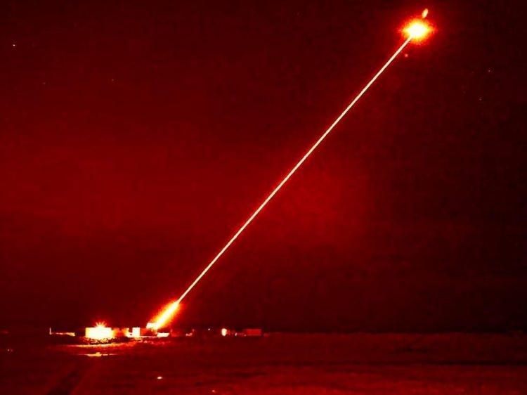 <p>Maliyet avantajı yüksek, hızları ışık hızı seviyesinde ve özellikle dronelara karşı oyun değiştirici.</p>
