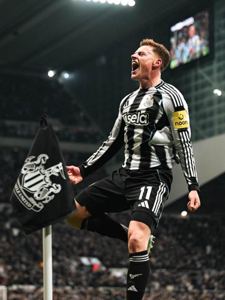 <p>9- Harvey Barnes | Newcastle United | 6 ma&ccedil; - 4 gol</p>
