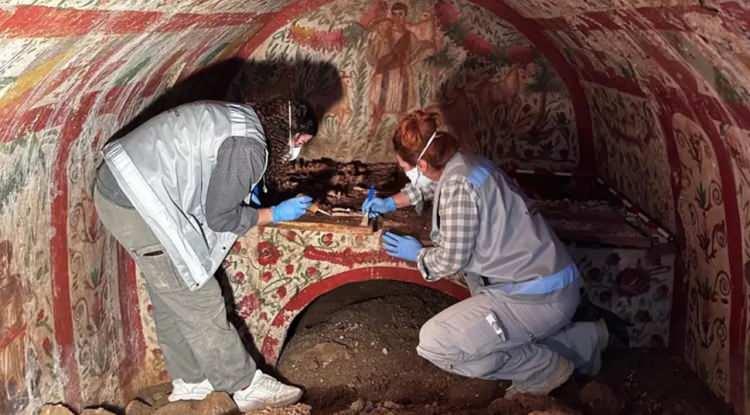 Papa'nın ziyareti sonrası önemli keşif: İznik'te "Çoban İsa" figürü bulundu