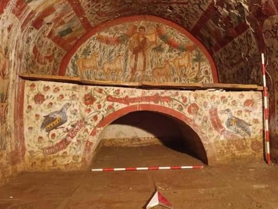 <p><strong>Kültür ve Turizm Bakanlığı izniyle İznik Müzesi Müdürü Tolga Koparal başkanlığında, Dokuz Eylül Üniversitesi Arkeoloji Bölümü Öğretim Üyesi Prof. Dr. Aygün Ekin Meriç'in bilimsel koordinatörlüğünde ve Dr. Gülşen Kutbay'ın da yer aldığı uzman ekip tarafından Hisardere Nekropolü'nde yürütülen çalışmalarda dikkat çeken bulgulara ulaşıldı.</strong></p>
