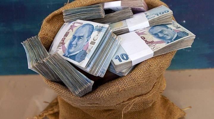 <p><span style="color:#B22222"><strong>EN Y&Uuml;KSEK VE EN D&Uuml;Ş&Uuml;K AİDATLI İL&Ccedil;ELER</strong></span></p>

<p>&nbsp;</p>

<p>Kent genelinde 21 bini aşkın yapıyı ve 1,5 milyonun &uuml;zerinde bağımsız b&ouml;l&uuml;m&uuml; kapsayan bu analiz, şehrin en y&uuml;ksek ve en d&uuml;ş&uuml;k aidatlı beşer il&ccedil;esini de belirledi. <strong>Araştırma, listenin zirvesinde hangi il&ccedil;enin yer aldığını da netleştirdi.</strong></p>
