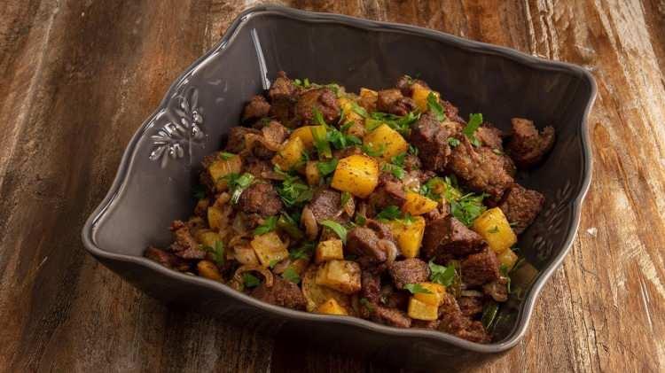 <p><strong>B12 vitamini açısından zengin olan bu eşsiz lezzet, düzenli tüketimde kırmızı kan hücresi üretimi ve sinir sistemi sağlığını destekler.</strong></p>
