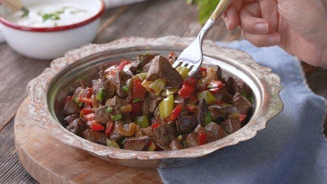 <p><strong>Ayrıca yoğun demir içeriği sayesinde kansızlığın önüne geçerek ve vücutta oksijen taşıma kapasitesini artırabilir.</strong></p>
