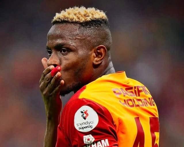 <p><span style="color:#800080"><em><strong>"Yedimiz bir odada yaşıyor, bir odada uyuyorduk. Sonra poşet su da satıyorduk. Victor ne kadar para kazanıyorsa eve d&ouml;nd&uuml;ğ&uuml;nde onu paylaşıyorduk."</strong></em></span></p>
