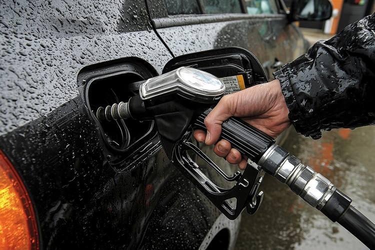 <p><span style="color:#B22222"><strong>BENZİNLİKLER</strong></span></p>
