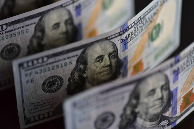 <p><span style="color:#B22222"><strong>31. 2017: </strong></span></p>

<p>&nbsp;</p>

<p>Bill Gates</p>

<p>&nbsp;</p>

<p>- $86 milyar</p>

<p>&nbsp;</p>
