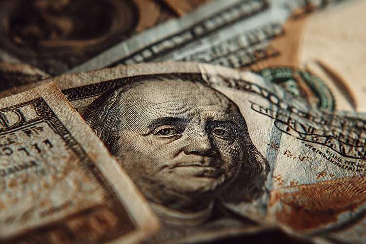 <p><span style="color:#B22222"><strong>37. 2023: </strong></span></p>

<p>&nbsp;</p>

<p>Bernard Arnault</p>

<p>&nbsp;</p>

<p>- $211 milyar</p>

<p>&nbsp;</p>
