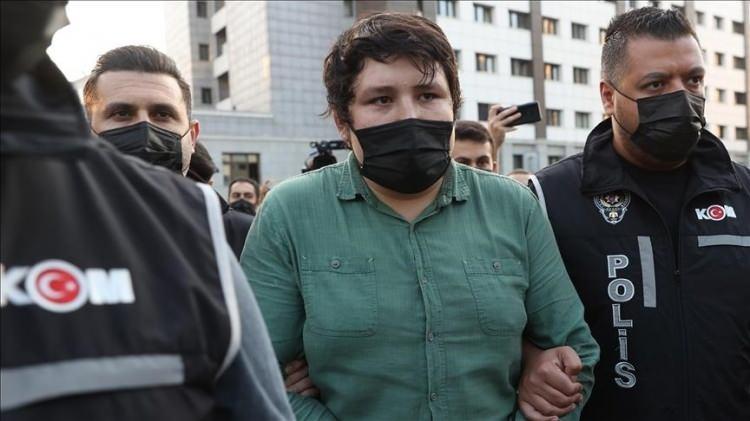 <p>&Ccedil;iftlik Bank dolandırıcılığıyla arkasında binlerce mağdur bırakan Tosuncuk lakaplı Mehmet Aydın'ın Fame Game ve &Ccedil;iftlik Bilgi İşlem şirketi de vergi y&uuml;zs&uuml;zleri arasında başı &ccedil;ekiyor. Aydın'ın kayyum atanan şirketleri Fame Game 750 milyon, &Ccedil;iftlik Bilgi İşlem de 626 milyon TL vergi borcuyla listede.</p>
