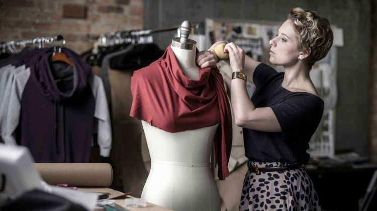 <p><span style="color:#0000FF"><strong>İşte, bu yılın en &ccedil;ok konuşulan moda olayları...</strong></span></p>
