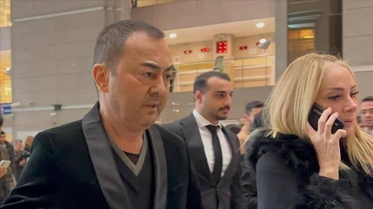 <p>SERDAR ORTA&Ccedil; ZOR ANLAR YAŞADI</p>

<p>İstanbul'da yasa dışı bahse teşvik iddiasıyla yargılandığı davada şarkıcı Serdar Orta&ccedil;'a 10 ay hapis cezası verildi.</p>
