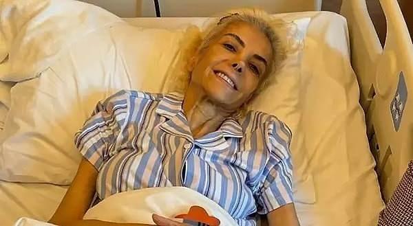 <p>TANYELİ YAŞAMINI YİTİRDİ</p>

<p>2023'te pankreas kanseri teşhisini nedeniyle tedaviye başlayan Tanyeli, 2,5 yıldır hastalıkla m&uuml;cadelesinden sonra 17 Martta hayatını kaybetti.&nbsp;</p>
