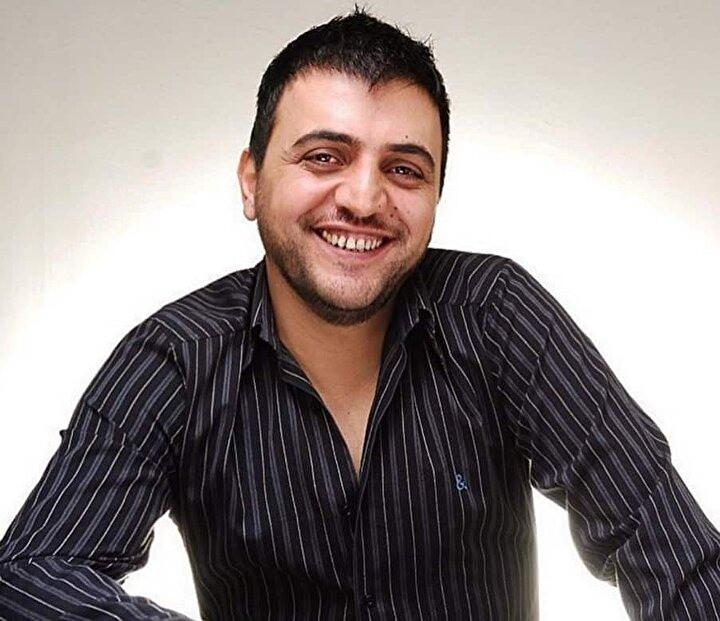 <p>ŞİNASİ YURTSEVER YAŞAMINI YİTİRDİ</p>

<p>Mide kanseri ile m&uuml;cadele eden 51 yaşındaki Şinasi Yurtseven kaldırıldığı hastanede 13 Martta hayatını kaybetti.</p>

<p>&nbsp;</p>
