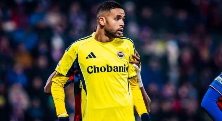 <p>Organizasyona ev sahipliği yapacak Fas'ın kadrosunda Fenerbah&ccedil;e forması giyen forvet oyuncusu Youssef En-Nesryi davet edildi. Sarı-lacivertli ekipten Dorgeles Nene de Mali'nin kadrosunda yer alıyor.</p>
