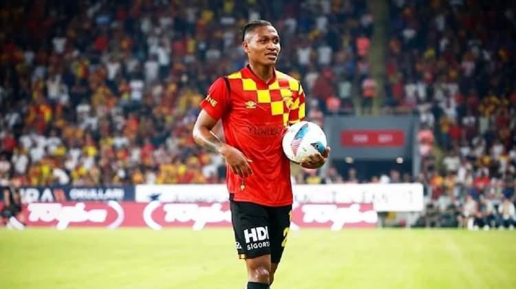 <p>*&nbsp;Novatus Miroshi (G&ouml;ztepe) | Tanzanya</p>
