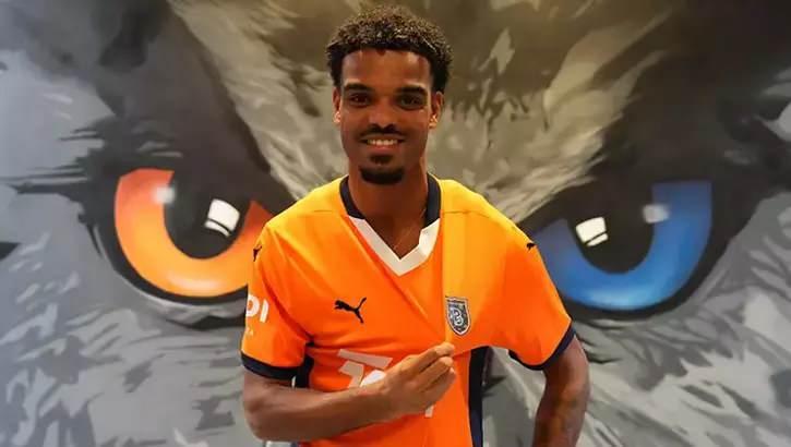 <p>*&nbsp;Christopher Operi (Başakşehir) | Fildişi Sahili</p>
