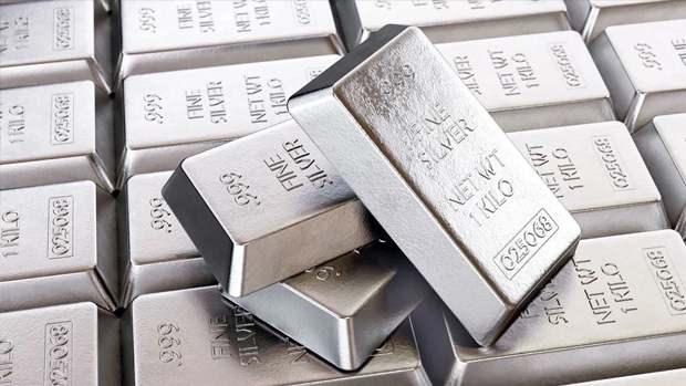 <p>G&uuml;m&uuml;ş fiyatları 18 Aralık 2025 Perşembe g&uuml;n&uuml;, saat 10.27 itibarıyla ons bazında 66,49 dolar seviyesinde, gram g&uuml;m&uuml;ş bazında 91,35 TL seviyesinde seyrediyor.&nbsp;</p>

<p>&nbsp;</p>
