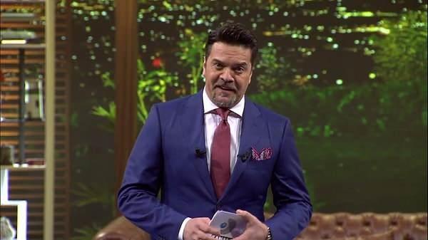 <p>Sosyal medya hesabı &uuml;zerinden paylaştığı bir video ile takip&ccedil;ilerini heyecanlandıran &Ouml;zt&uuml;rk, paylaşımının altına <em><strong>"size bir s&uuml;rprizim var" </strong></em>notunu d&uuml;şt&uuml;. &Ouml;zt&uuml;rk&rsquo;&uuml;n bu paylaşımı, sevenlerini heyecanlandırdı.</p>
