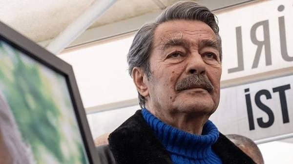 <p><span style="color:#FF0000"><strong>"GAYET İYİ OLUMSUZ BİR DURUM YOK"</strong></span></p>

<p><strong>Sanat&ccedil;ının b&ouml;breklerinde sorun olmadığını s&ouml;zlerine ekleyen Kural, "Tahlillere baktık, gayet iyi. Olumsuz değil, tam tersi olumlu y&ouml;nde değişimler olmuş, mutluyuz." diye konuştu.</strong></p>
