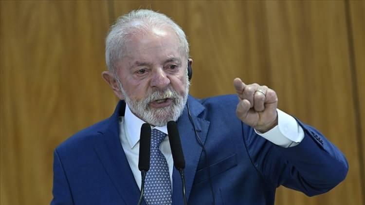 <p><strong><span style="color:rgb(178, 34, 34)">LULA DA SİLVA&nbsp;&nbsp;</span>|&nbsp; HZ. İSA'YA inanıyor</strong></p>

<p>&nbsp;</p>

<p>Brezilya Başkanı</p>
