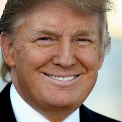 <p><span style="color:#B22222"><strong>5)&nbsp;&nbsp;DONALD TRUMP&nbsp;</strong></span><strong> |&nbsp; ABD BAŞKANI</strong></p>

<p>&nbsp;</p>

<p>Donald John Trump (14 Haziran 1946, Queens, New York doğumlu) Amerikalı bir iş adamı, televizyon kişiliği, politikacı ve Amerika Birleşik Devletleri'nin 45. ve 47. Başkanıdır.</p>
