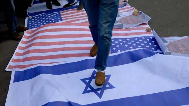 <p><span style="color:#B22222"><strong>İLK SIRADA NE İSRAİL NE DE ABD VAR!</strong></span></p>

<p>&nbsp;</p>

<p>Batılı kaynakların hazırladığı anketler, tarafsızlık iddiasıyla sunulsa da sonu&ccedil;lar bu iddiayı sorgulatıyor.</p>

<p>&nbsp;</p>

<p>World Population Review verilerine dayandırılan son listede, uluslararası kamuoyunda en &ccedil;ok tartışılan <span style="color:#B22222"><strong>İsrail'in birinci sırada yer almaması dikkat &ccedil;ekiyor.</strong></span></p>
