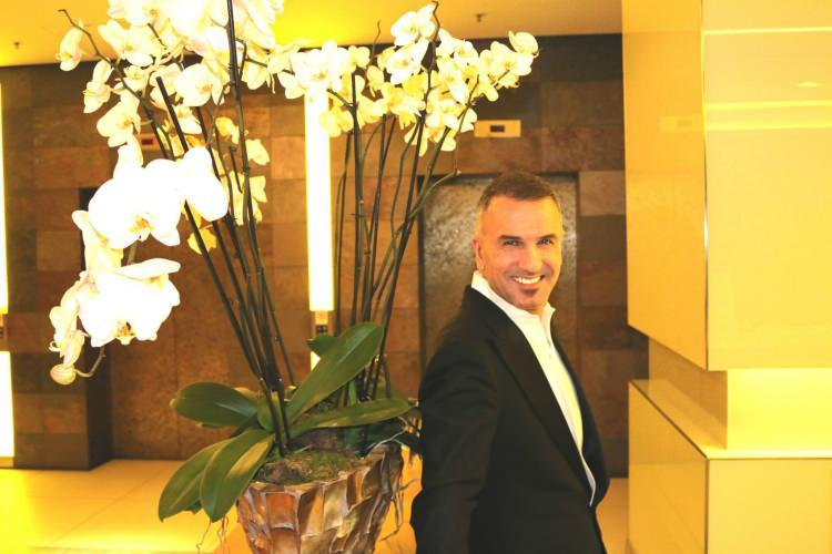 <p><span style="color:#800080"><strong>"BENİ NEDEN SE&Ccedil;TİĞİNİ ANLAMADIM"</strong></span></p>
