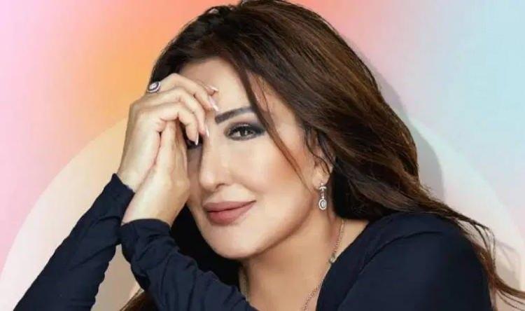 <p><span style="color:#800080"><em><strong>"Sistemin &ccedil;alışması i&ccedil;in inanılmaz anlaşmalar yaptık, yurt dışı d&acirc;hil. Artık zorda olan ustalarımız da teliflerini alabilecek. Hakkını arayana neden kırılır insan? Bir tek Ossi M&uuml;zik&rsquo;e dava a&ccedil;ılmadı, herkese a&ccedil;ıldı. Evet, beni &ccedil;ok &ccedil;ok sevdiğini bilirim, ben de onu &ccedil;ok severim. Ama bu kişisel bir konu değil, kendisi kişiselleştirmiş. A&ccedil;ıklamalarına şaşırdım. Tabii ki telefon edeceğim, bunun sebebinin ne olduğunu soracağım."</strong></em></span></p>
