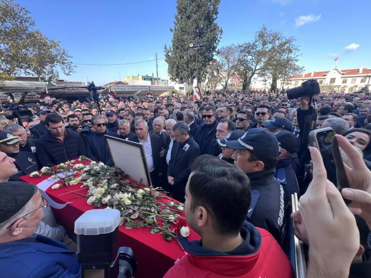 <p>2 Aralık'ta yoğun bakımda tedavisine devam edilen Başkan Durbay'a bir taraftan da çoklu organ yetmezliği tanısı kondu. </p>