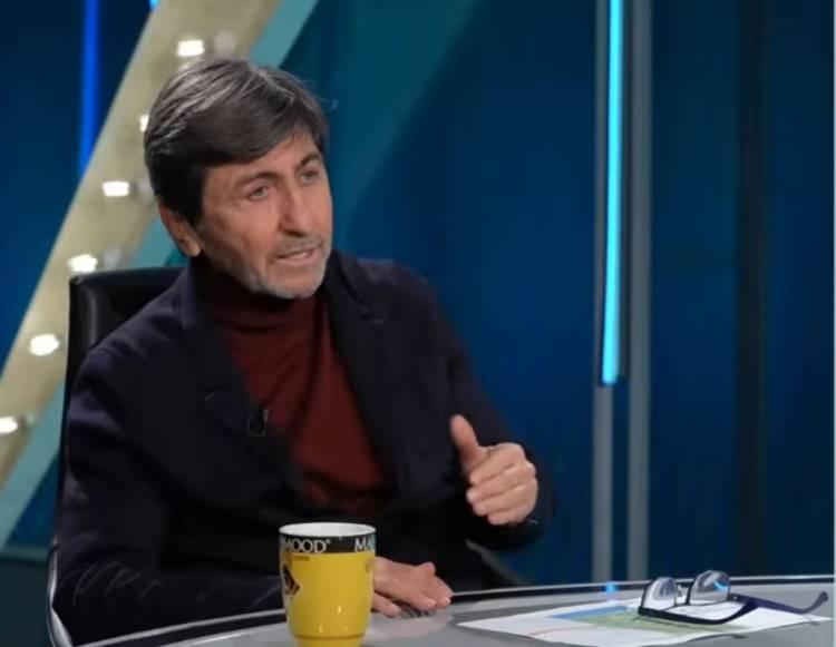 <p>Deneyimli yorumcu yorumunun devamında Fenerbah&ccedil;e taraftarına transfer m&uuml;jdesi verdi.&nbsp;</p>
