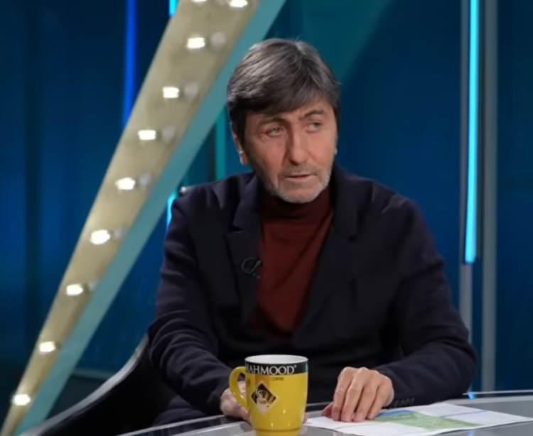 <p>O y&uuml;zden Fenerbah&ccedil;e'nin net bir santrfor alması lazım.&nbsp;</p>
