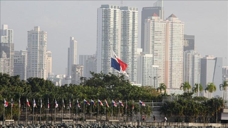 <p><span style="color:#B22222"><strong>PANAMA&nbsp;</strong></span></p>
