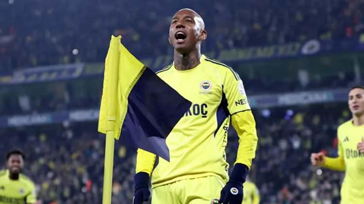 <p>3- Anderson Talisca | Fenerbah&ccedil;e | 15 ma&ccedil; - 8 gol<br />
<br />
** Talisca, Konyaspor ma&ccedil;ında attığı iki golle gol krallığı listesinde tam 4 basamak atladı.</p>
