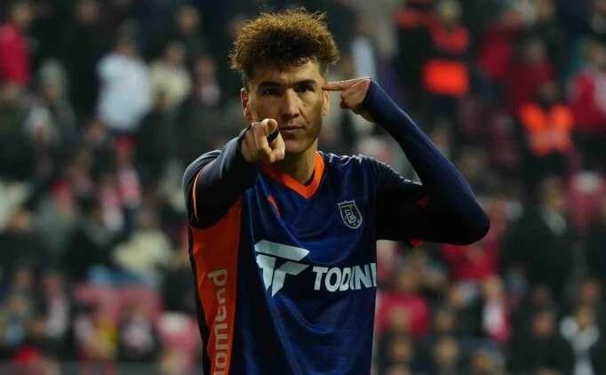 <p>2- Eldor Shomurodov | Başakşehir | 16 ma&ccedil; - 11 gol&nbsp;&nbsp;</p>
