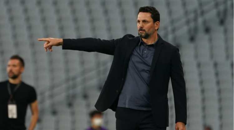 <p>Kul&uuml;pten yapılan a&ccedil;ıklamada, "Teknik Direkt&ouml;r&uuml;m&uuml;z Erol Bulut ve ekibi ile yollarımızı ayırmış bulunmaktayız. Erol Bulut ve ekibine teşekk&uuml;rlerimizi sunar, bundan sonraki kariyerlerinde başarılar dileriz." ifadelerine yer verildi.</p>
