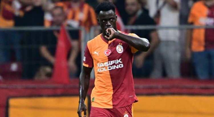 <p>Stoper: Davinson Sanchez | Galatasaray | 18 milyon euro</p>
