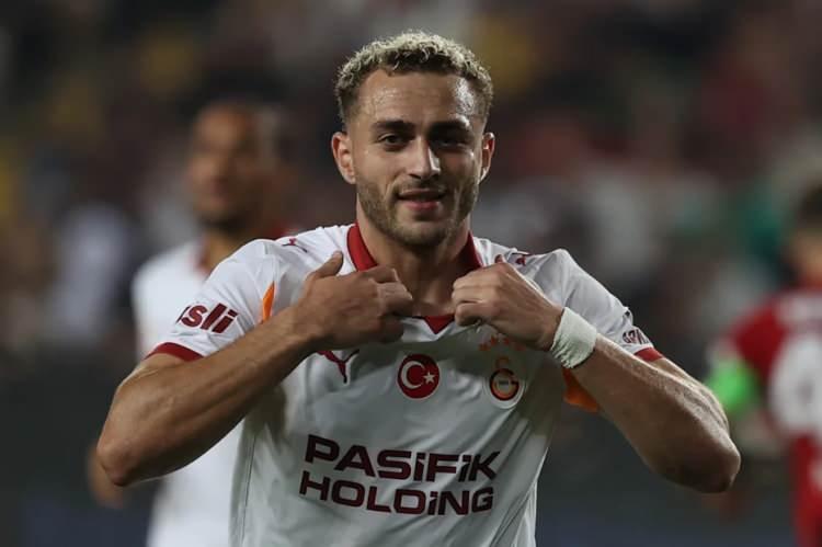 <p>Sol kanat: Barış Alper Yılmaz | Galatasaray | 24 milyon euro</p>
