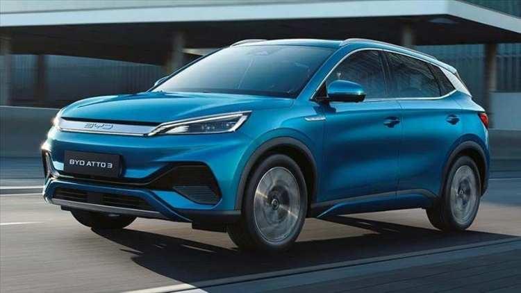 <p>BYD Han ve Tang'da ticari m&uuml;şterilere &ouml;zel 1 milyon liraya kadar kredi, 12 ay vade ve y&uuml;zde 1,99 oranından başlayan kredi se&ccedil;enekleri,</p>

<p>BYD Seal'de ticari m&uuml;şterilere 650 bin lira, 12 ay vade, y&uuml;zde 0,99'dan başlayan kredi, BYD Dolphin'de 300 bin lira, 12 ay vade, y&uuml;zde 0 faizle kredi imkanı sunuluyor.</p>
