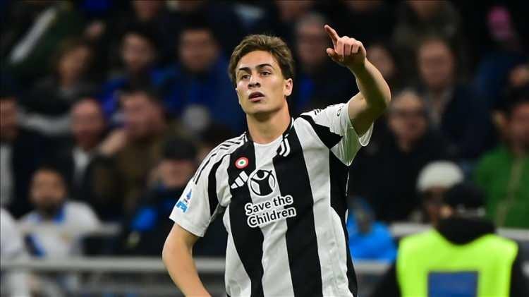 <p>*** Arda G&uuml;ler'den sonra 75 milyon euroluk market değeriyle en değerli 2. T&uuml;rk futbolcu olan Kenan yıldız ise 2025 yılında değerini 30 milyon euro artırdı ve listede 20 oyuncu arasında yer aldı.</p>
